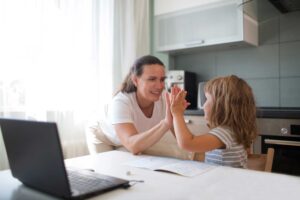 Benefits of Online Learning for a Stay-At-Home Parent